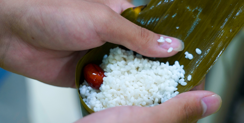 ���ա���ጷţ��V�����A����һ�����������