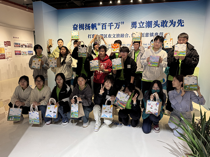 ��������ϣ�������N�Gɫ�����鲼�����LDIY־Ը����(w��)���