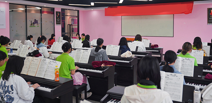 ���A��(li��n)�W(w��ng)�Ƽ��̌W(xu��)�h(hu��n)��