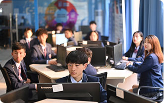 ���A��(li��n)�W(w��ng)�Ƽ��WУ