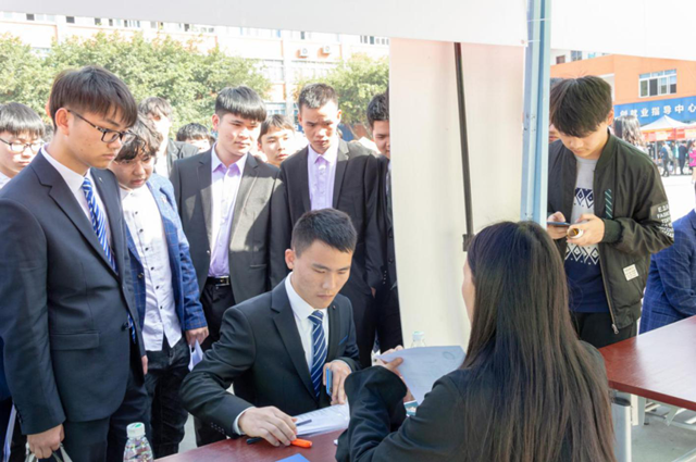 �۽�|���A��(li��n)�W(w��ng)�Ƽ������������������M�����I(y��)�l(f��)չ