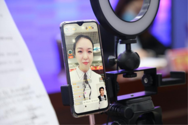 �۽�|���A��(li��n)�W(w��ng)�Ƽ������������������M�����I(y��)�l(f��)չ