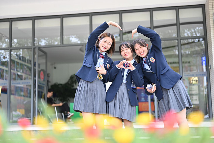 �V�����A����������������B(y��ng)��(li��n)�W(w��ng)�߼����˲�