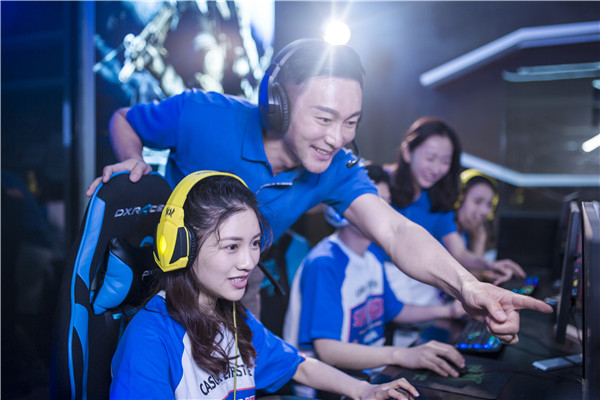 ʯ���f���A��X�WУ