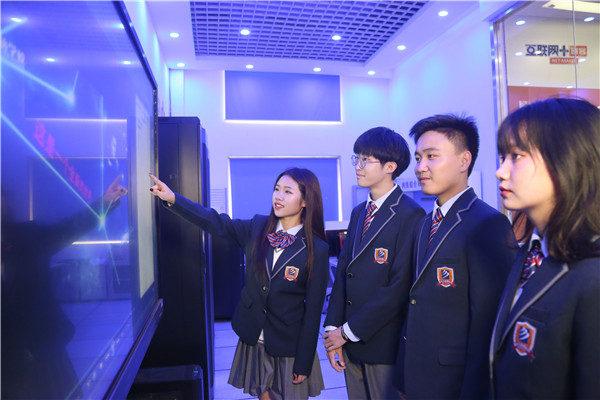 ��(zhu��n)�I(y��)��(li��n)�W(w��ng)�˲ų��㣬���A�ߘ�(bi��o)��(zh��n)���B(y��ng)�@���u(p��ng)